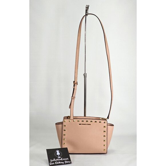 Michael Kors Women's Pale Pink Leather Selma Studded Tote Size Small 1826 - Picture 4 of 14